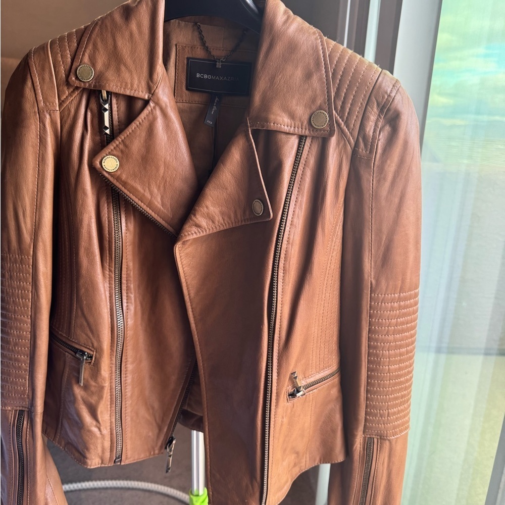 NWT Bcbg MaxAzria motorcycle Leather Jacket - Picture 2 of 14